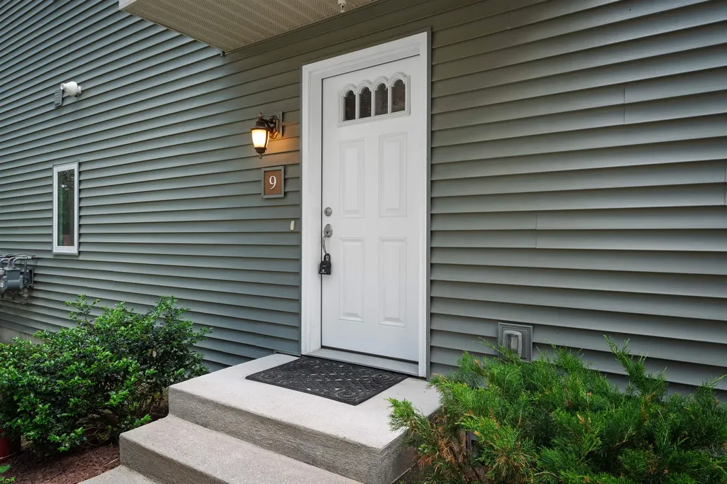 429 Munson Place Traverse City City MI 49686