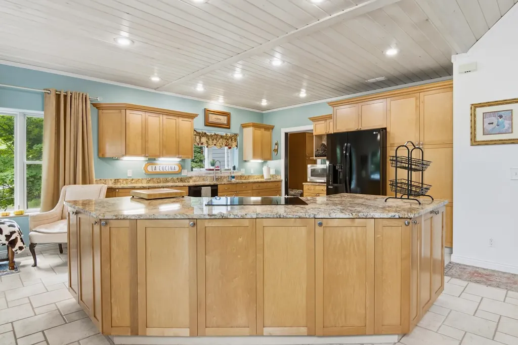 11770 S Mistys Trail Empire Township MI 49630