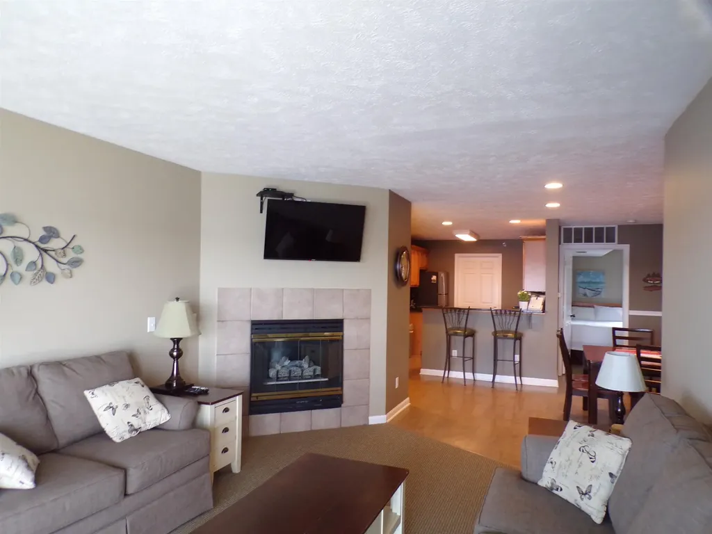 1246 Sunnyside Drive Cadillac City MI 49601