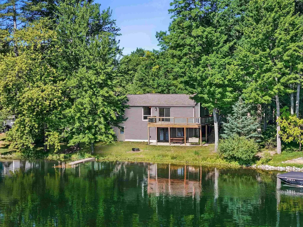 234 Highview Road East Bay Township MI 49696