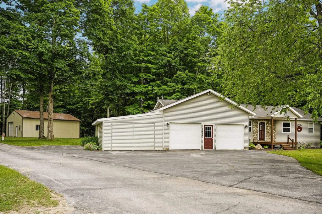 3443 NW American Way Kalkaska Township MI 49690