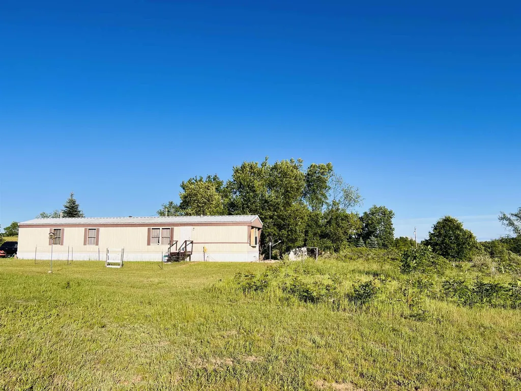 13845 70th Avenue Hartwick Township MI 49631