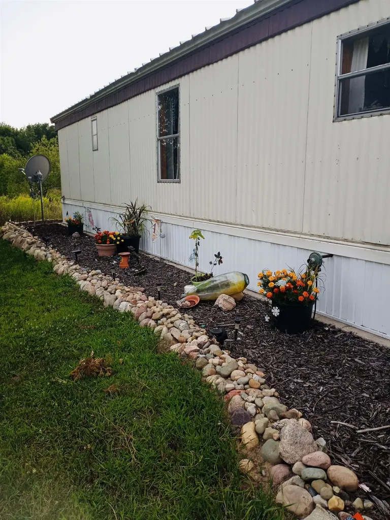 13845 70th Avenue Hartwick Township MI 49631