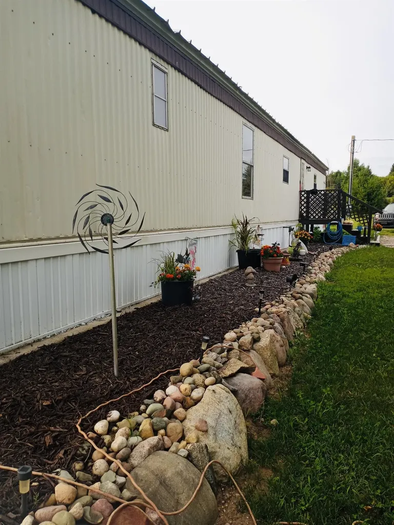 13845 70th Avenue Hartwick Township MI 49631