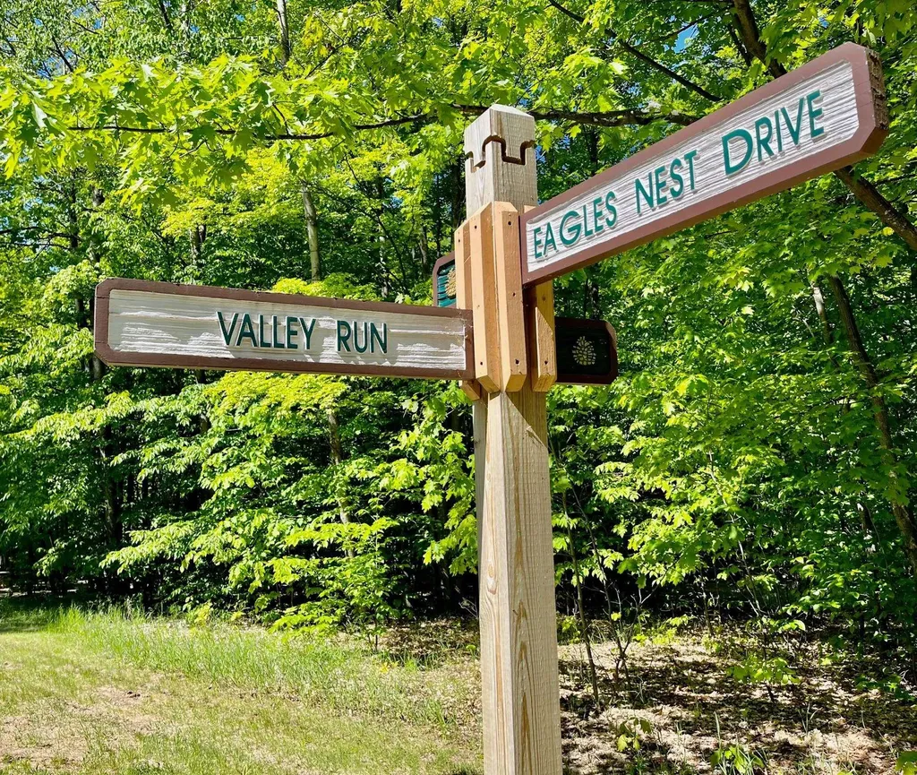 62 Valley Run Custer Township MI 49615