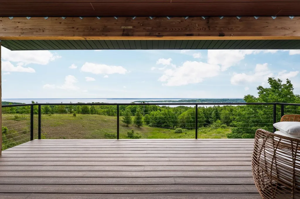 10112 E John Michael Drive Suttons Bay Township MI 49682