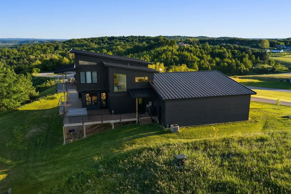 10112 E John Michael Drive Suttons Bay Township MI 49682