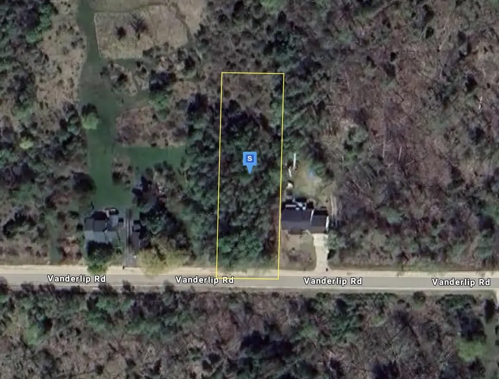 1601 Vanderlip Road East Bay Township MI 49686