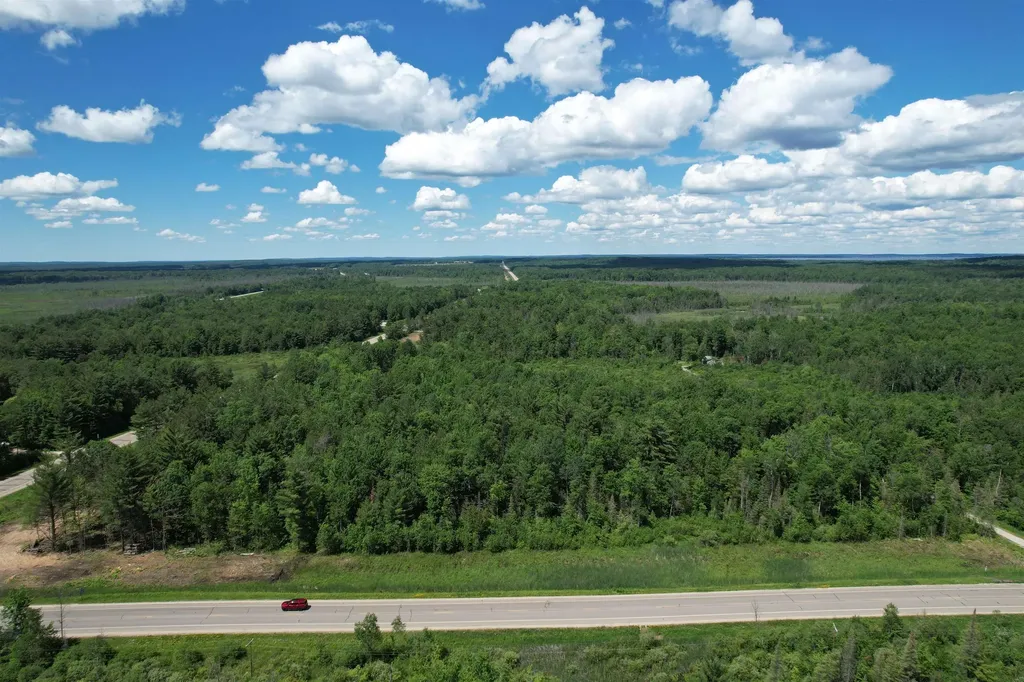 3936 S Deadstream Road Roscommon Township MI 48629