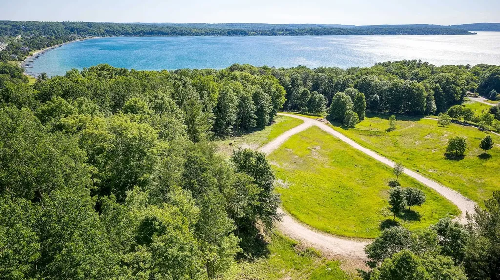 Lot 19 Amarelle Lane Benzonia Township MI 49617