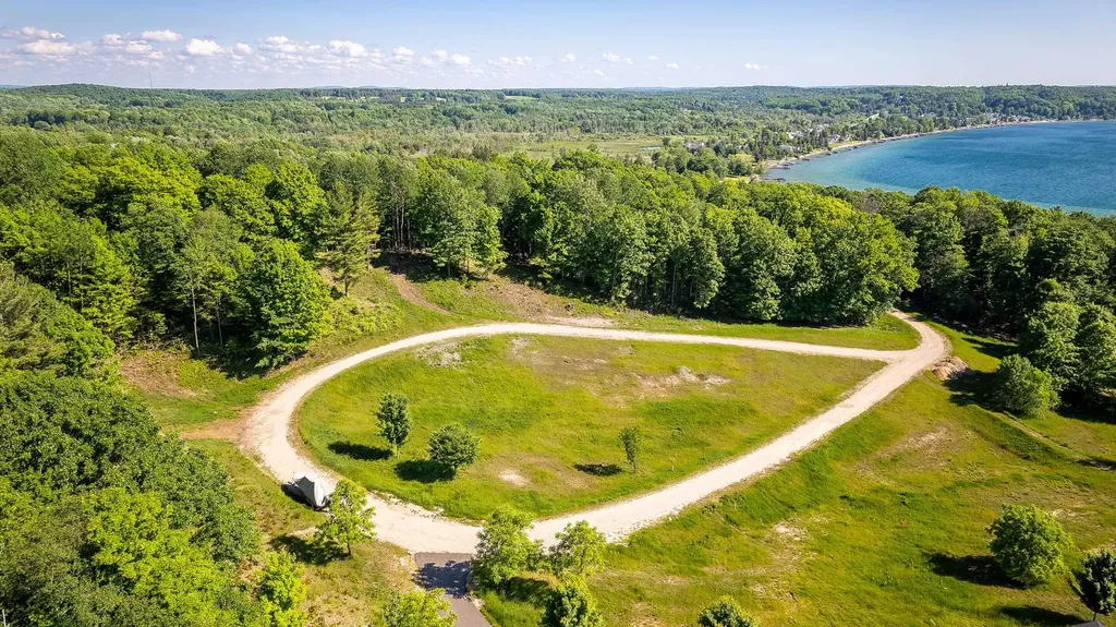 Lot 19 Amarelle Lane Benzonia Township MI 49617