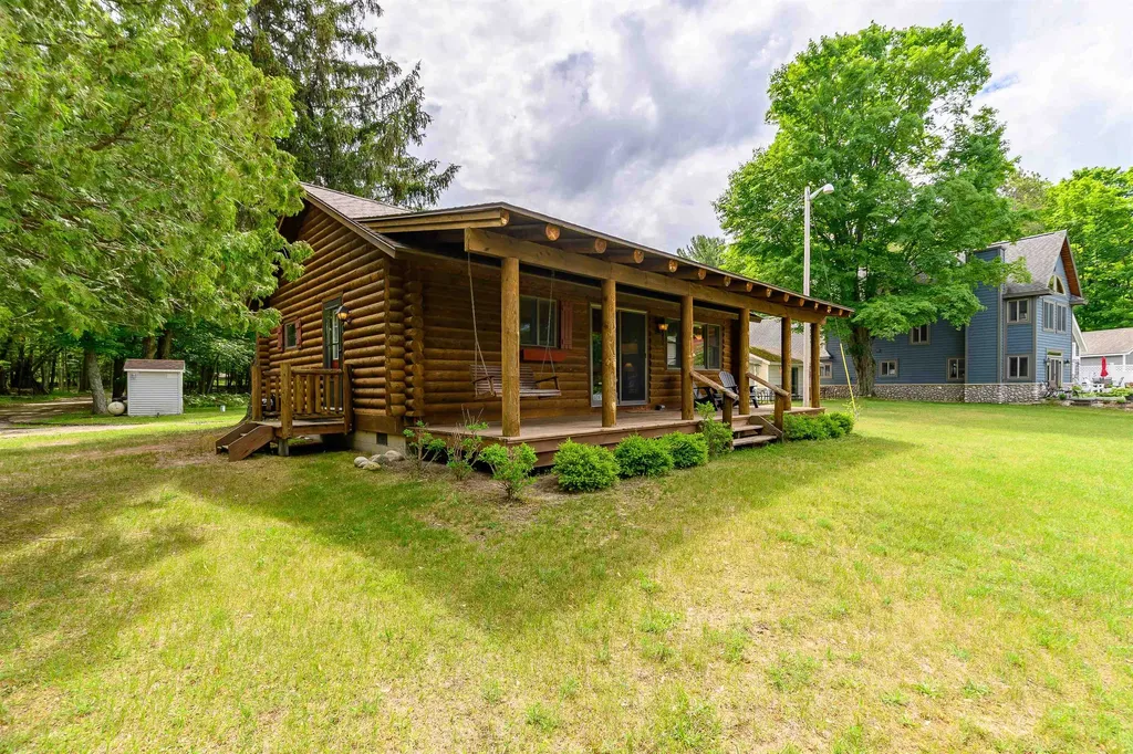 10844 Torchlight Lane Central Lake Township MI 49622