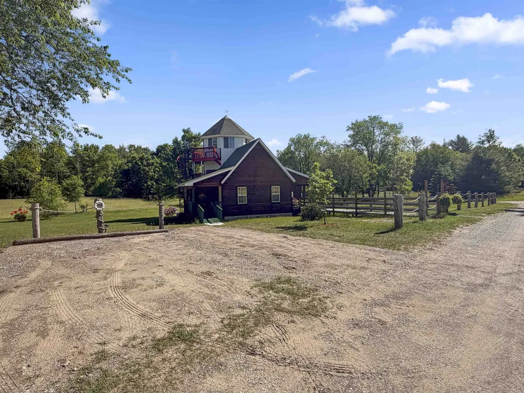 13195 Pak Road Springdale Township MI 49614