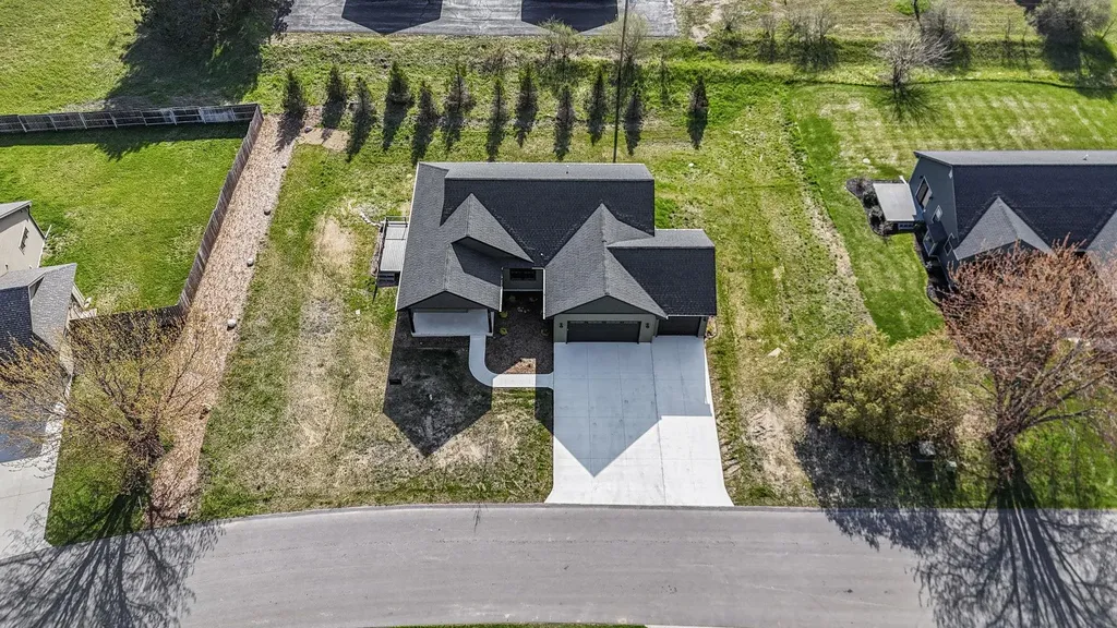 4054 Center Farm Lane Long Lake Township MI 49685