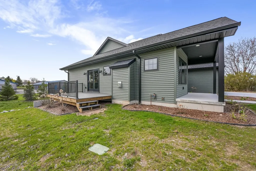 4054 Center Farm Lane Long Lake Township MI 49685