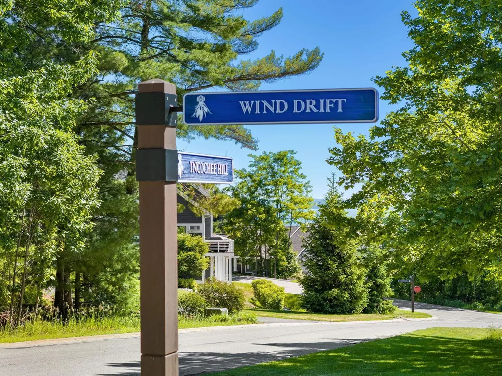 781 Wind Drift Drive Garfield Charter Township MI 49684
