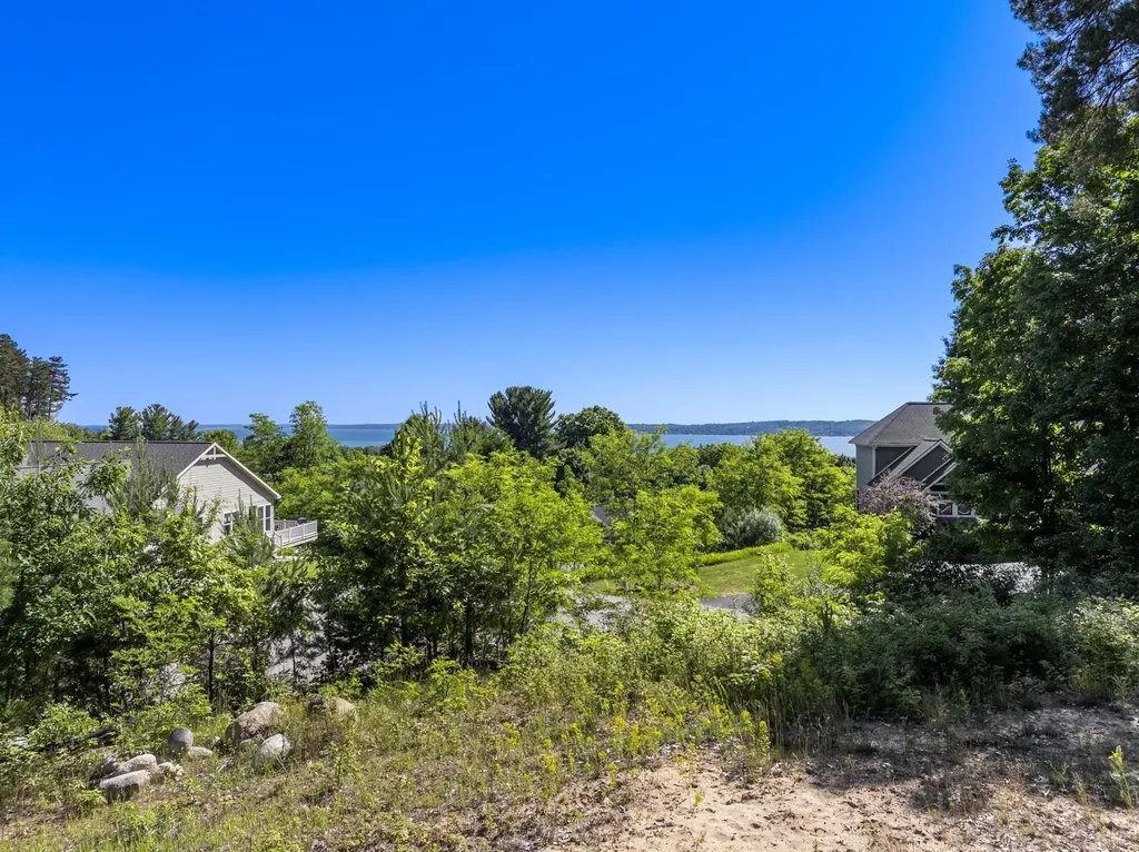 781 Wind Drift Drive Garfield Charter Township MI 49684