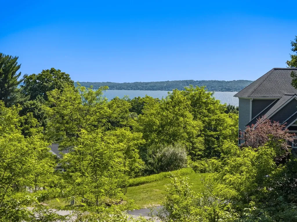 781 Wind Drift Drive Garfield Charter Township MI 49684