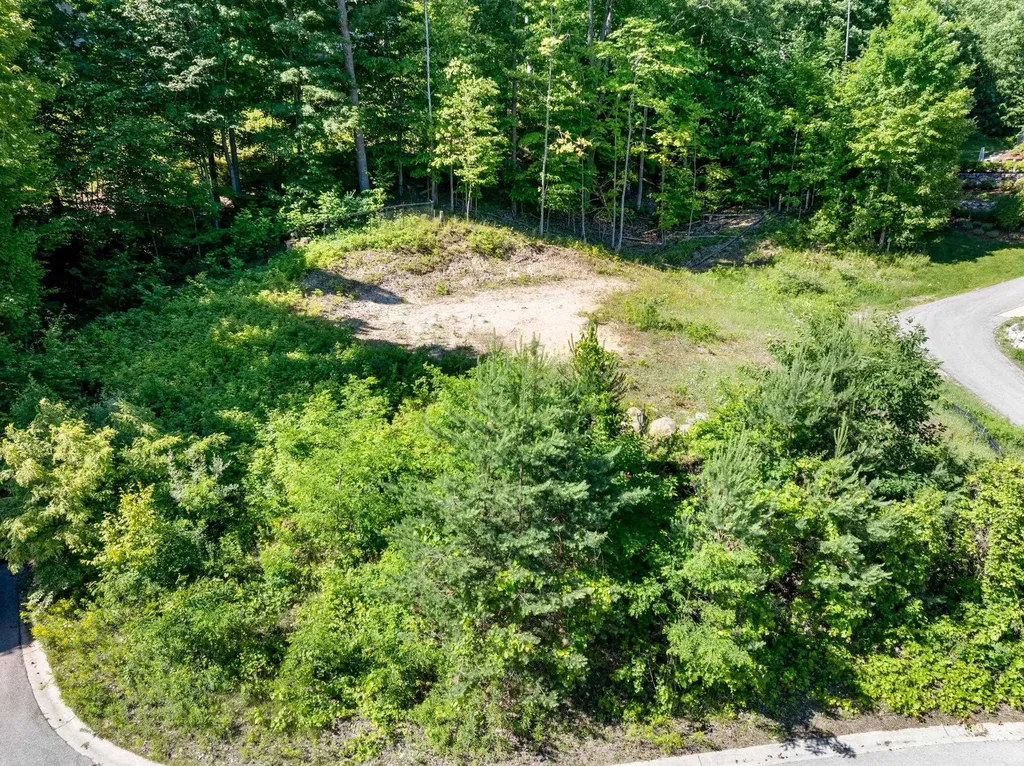 781 Wind Drift Drive Garfield Charter Township MI 49684