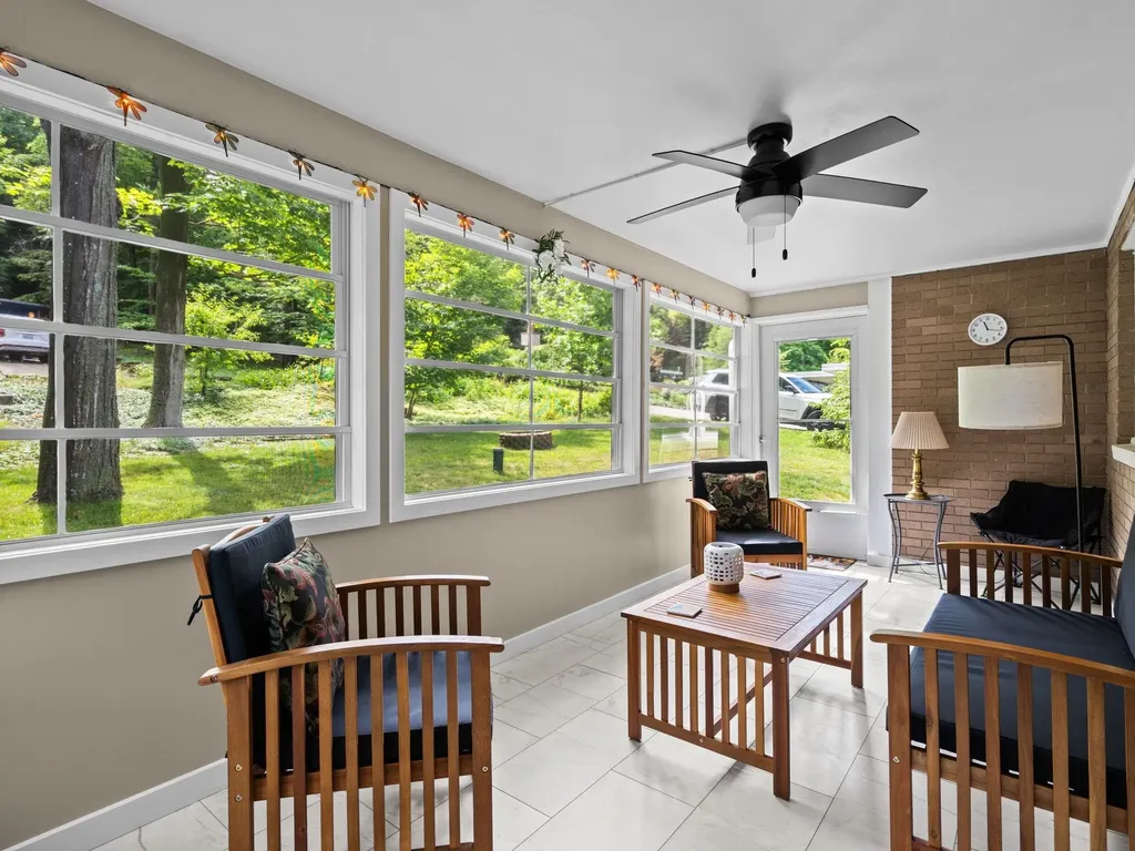 7370 Maple Terrace Avenue Peninsula Township MI 49686