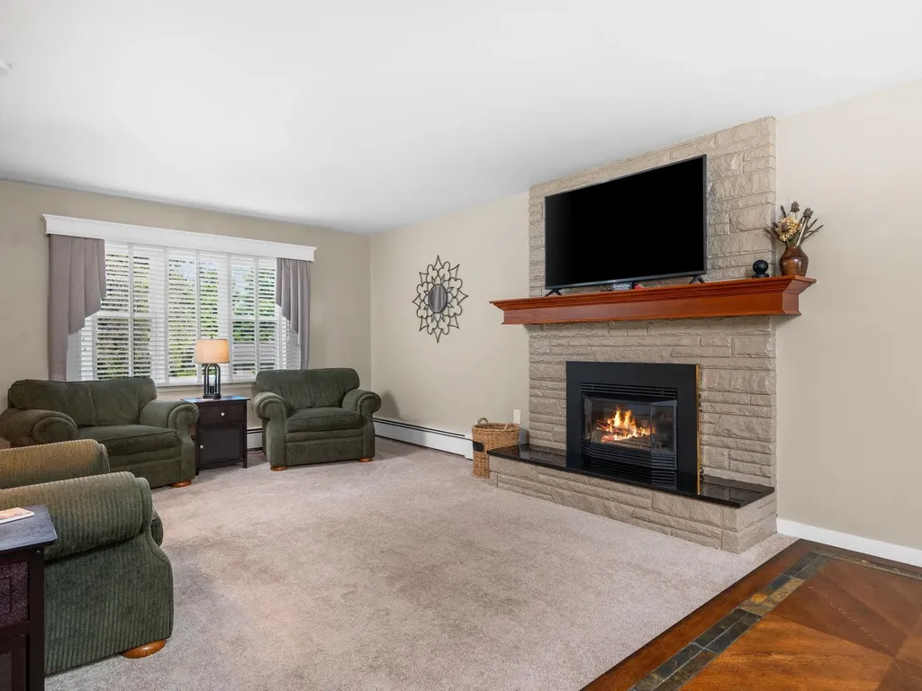 7370 Maple Terrace Avenue Peninsula Township MI 49686
