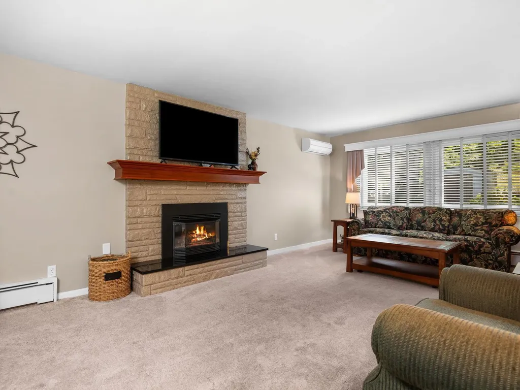 7370 Maple Terrace Avenue Peninsula Township MI 49686