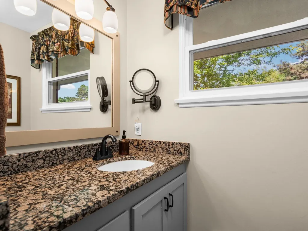 7370 Maple Terrace Avenue Peninsula Township MI 49686