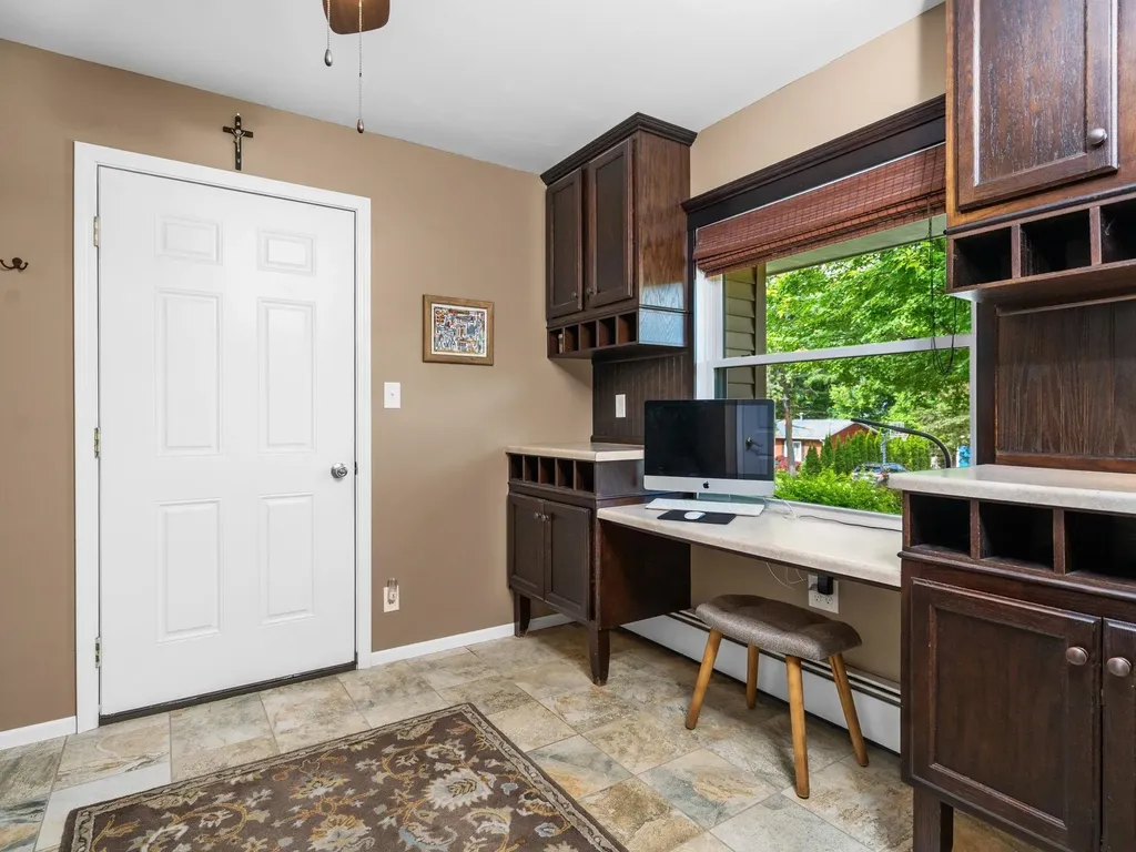 7370 Maple Terrace Avenue Peninsula Township MI 49686