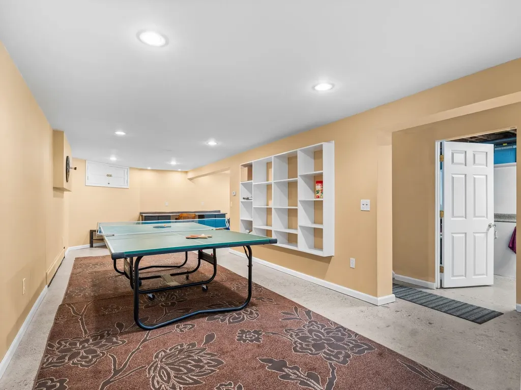 7370 Maple Terrace Avenue Peninsula Township MI 49686