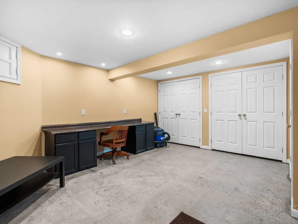 7370 Maple Terrace Avenue Peninsula Township MI 49686