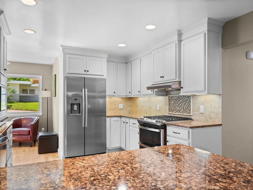 7370 Maple Terrace Avenue Peninsula Township MI 49686