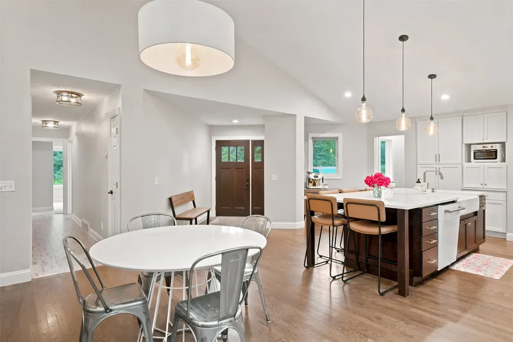 3569 Kennedy Place Acme Township MI 49690