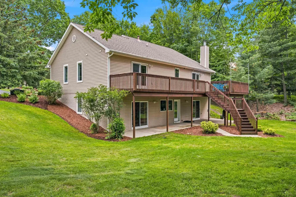3569 Kennedy Place Acme Township MI 49690