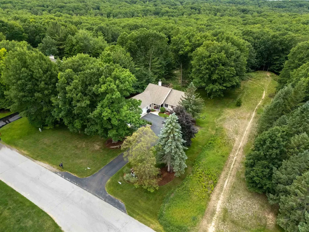 3569 Kennedy Place Acme Township MI 49690