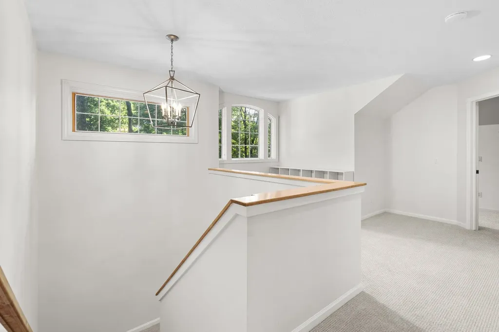 10268 E Twin Oaks Drive Elmwood Charter Township MI 49684
