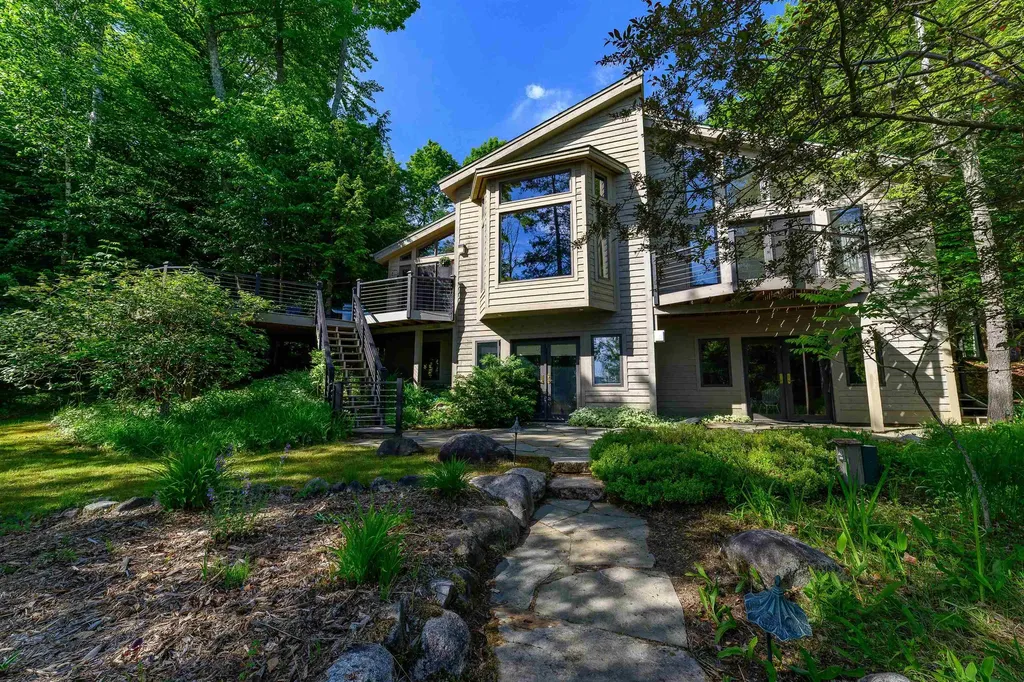 12246 Pineridge Trail Torch Lake Township MI 49648
