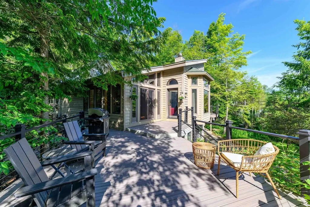 12246 Pineridge Trail Torch Lake Township MI 49648