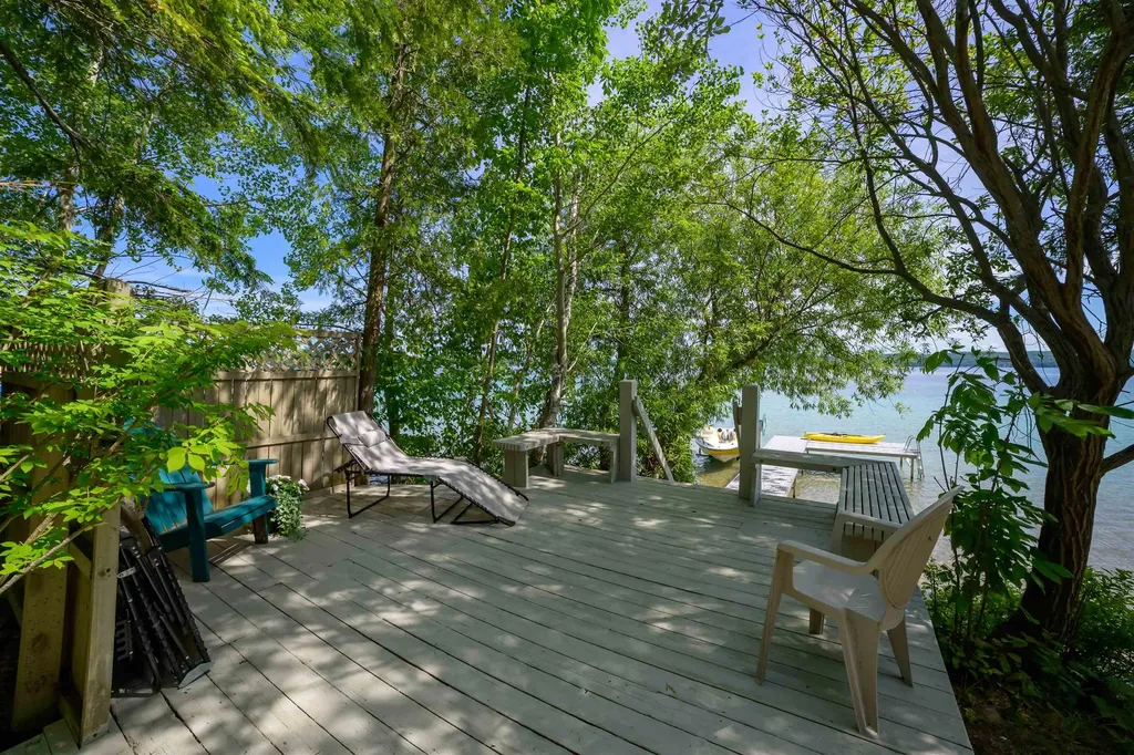 12246 Pineridge Trail Torch Lake Township MI 49648