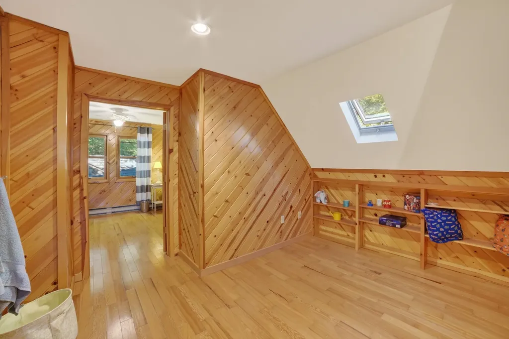 12246 Pineridge Trail Torch Lake Township MI 49648