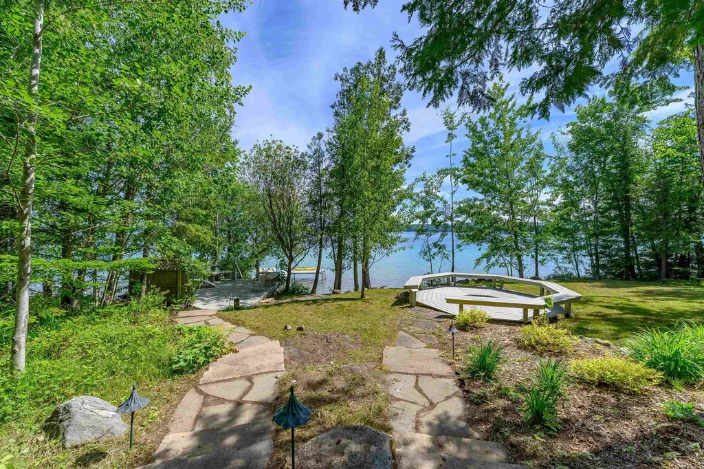 12246 Pineridge Trail Torch Lake Township MI 49648