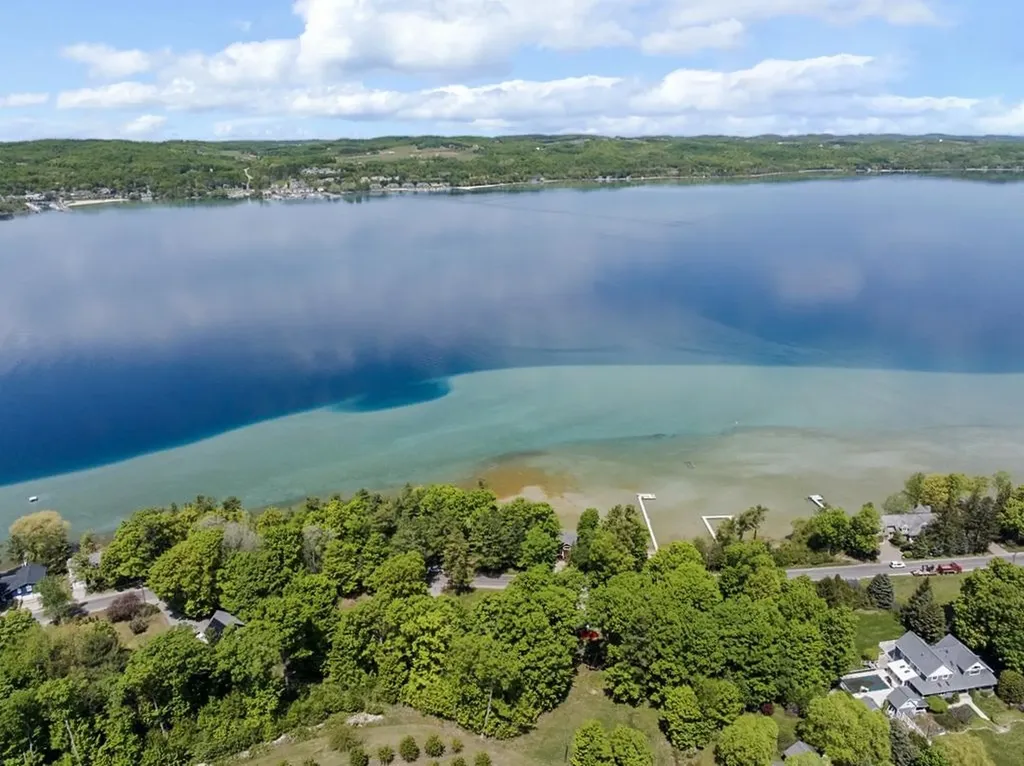 737 S Stony Point Road Suttons Bay Township MI 49682
