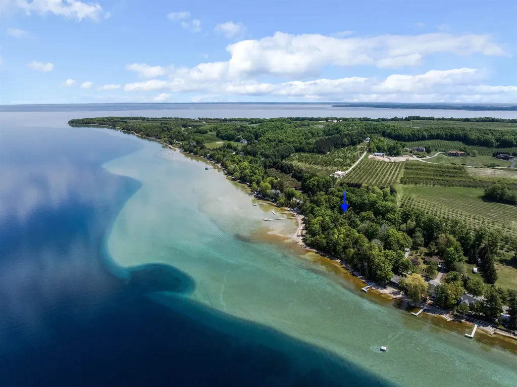 737 S Stony Point Road Suttons Bay Township MI 49682