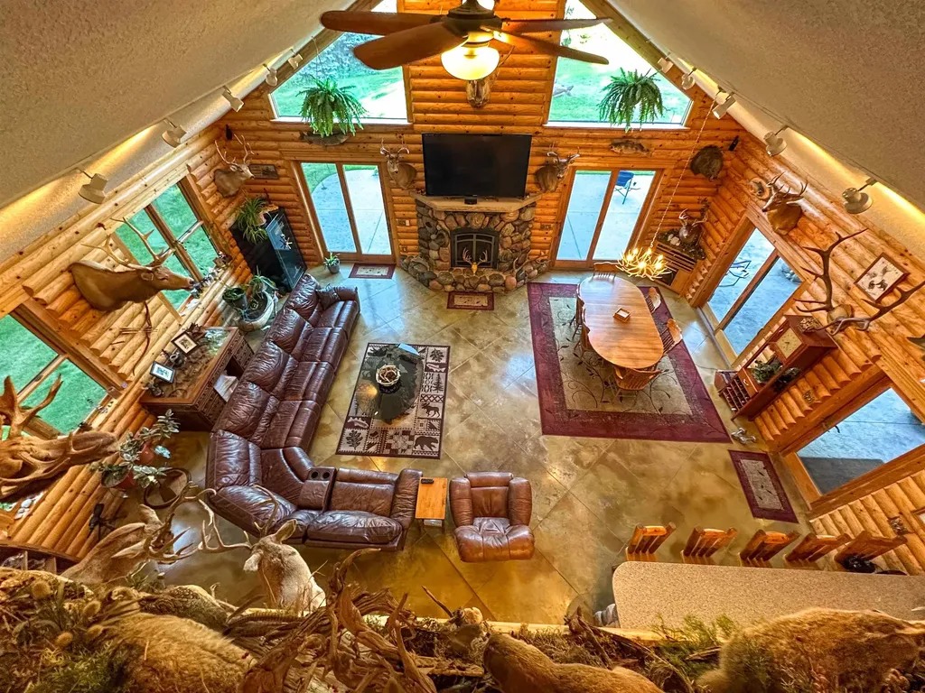 8157 NW Kellogg Road Clearwater Township MI 49612