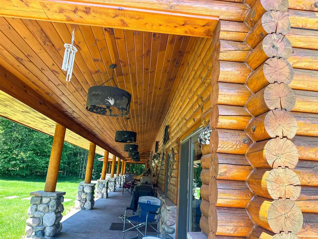 8157 NW Kellogg Road Clearwater Township MI 49612