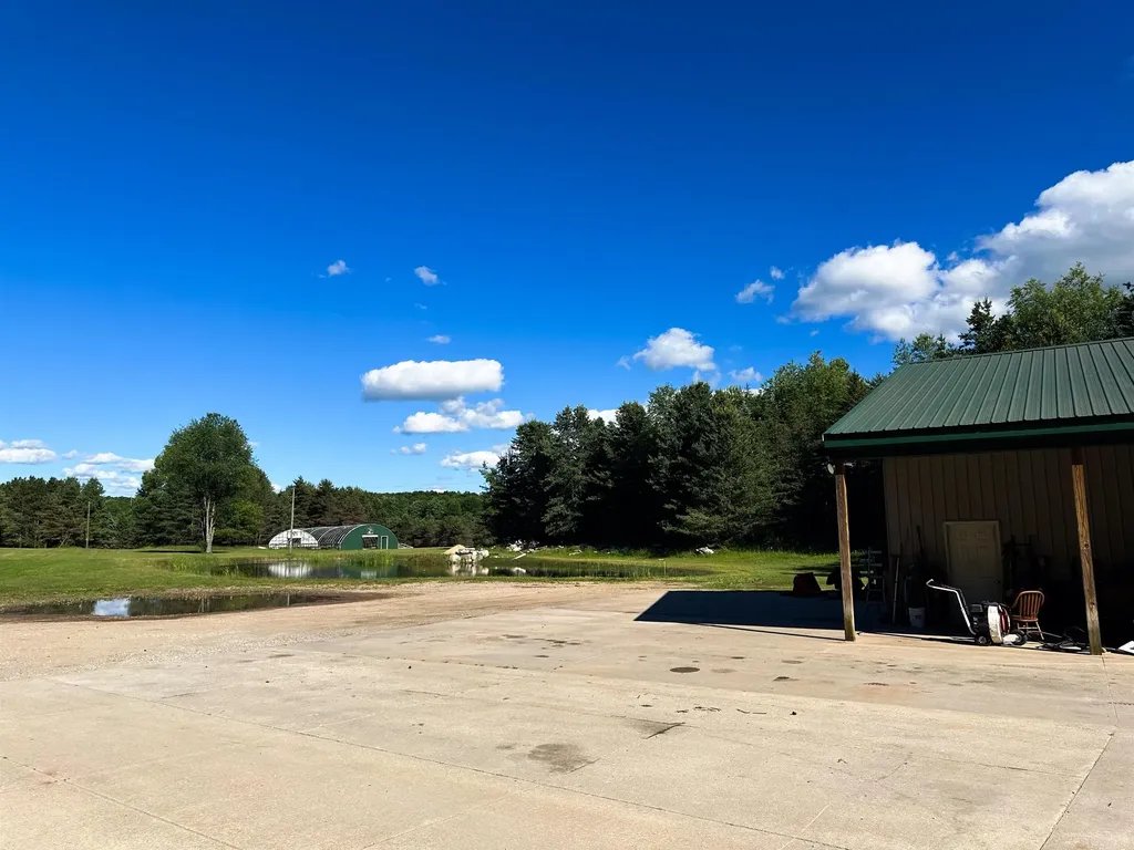 8157 NW Kellogg Road Clearwater Township MI 49612