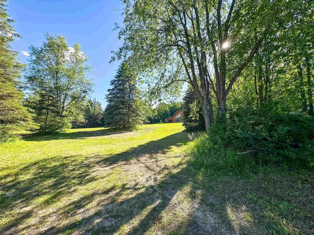 8157 NW Kellogg Road Clearwater Township MI 49612