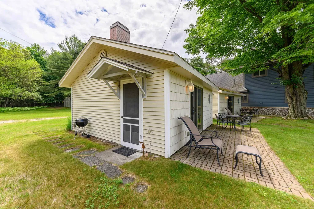 10836 Torchlight Lane Central Lake Township MI 49622
