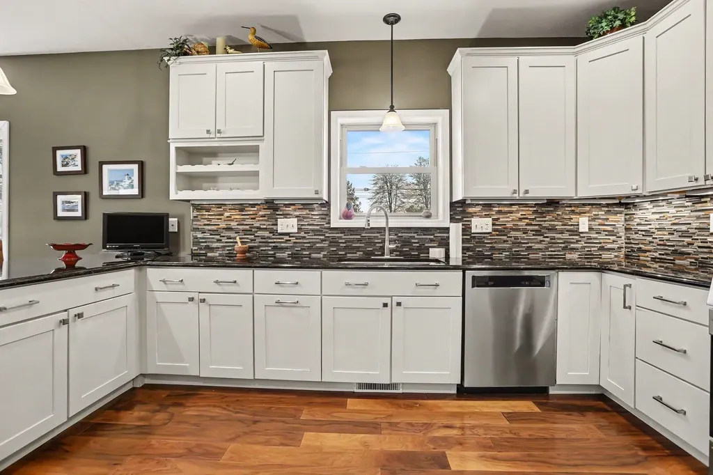 7774 E State Street Central Lake Township MI 49622
