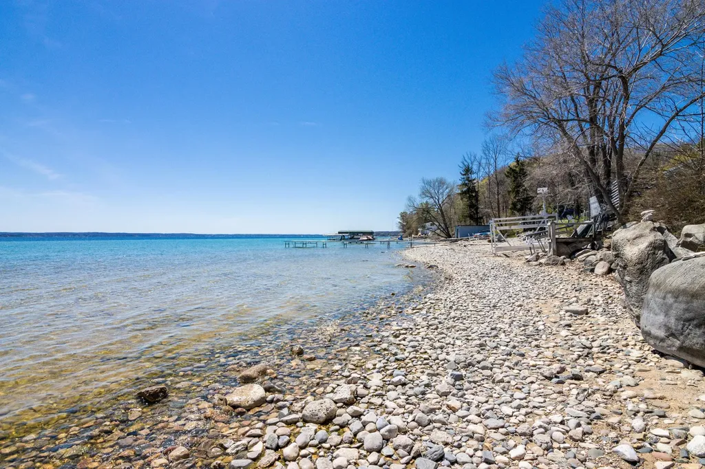 Lot 21 Moonrise Court Peninsula Township MI 49686