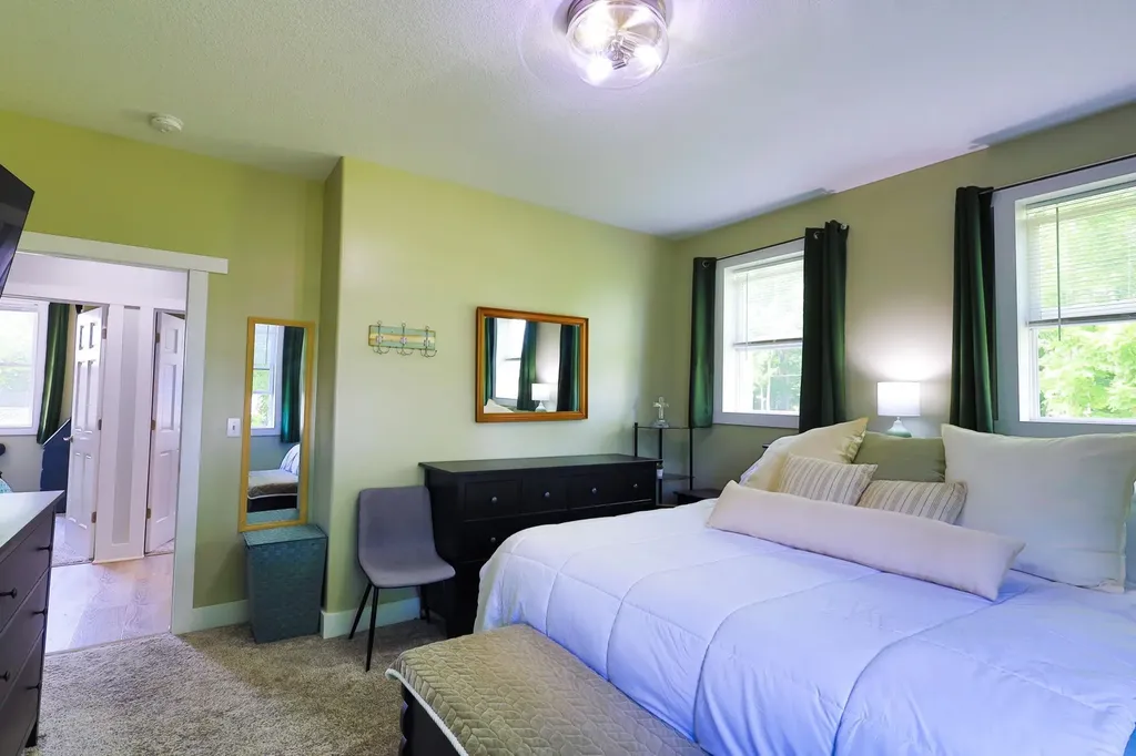 288 Cayo Drive Hanover Township MI 49620